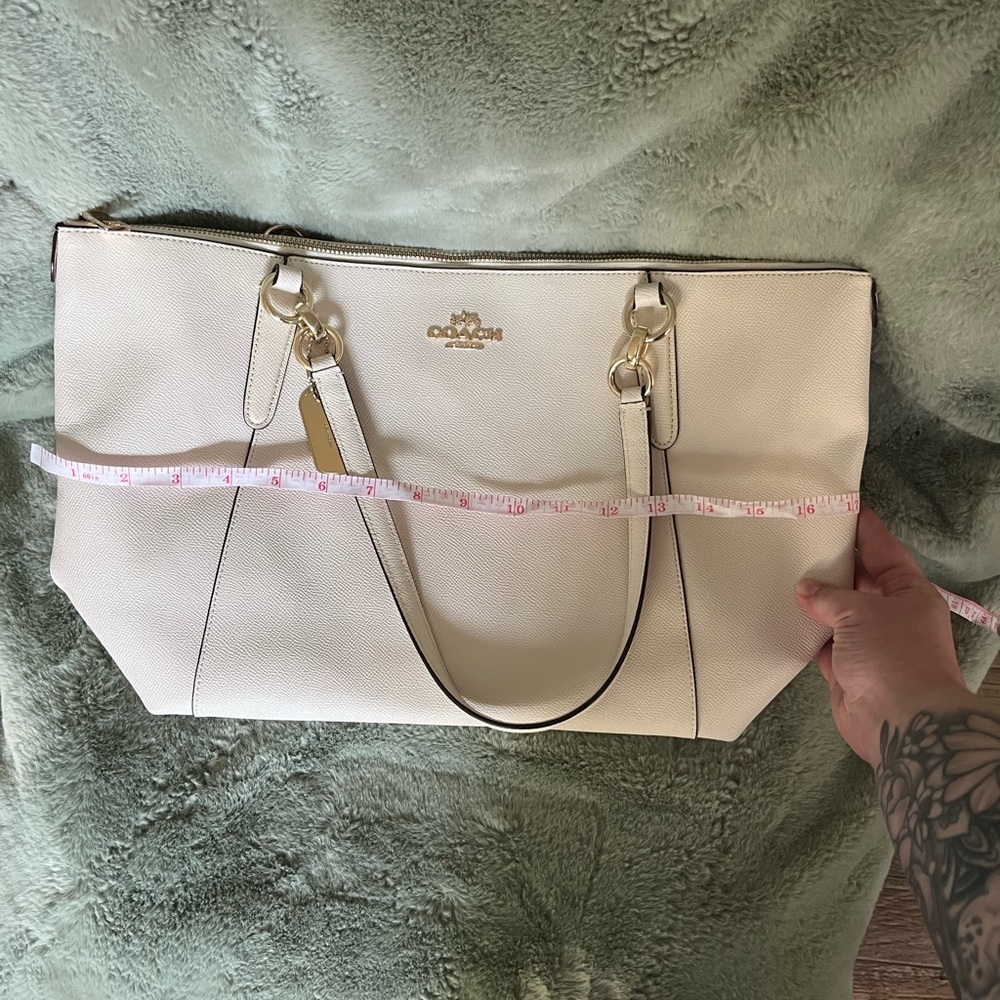 Coach White Leather Ava Tote Bag - Picture 4 of 11